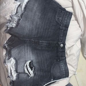 Black American eagle high rise shorts